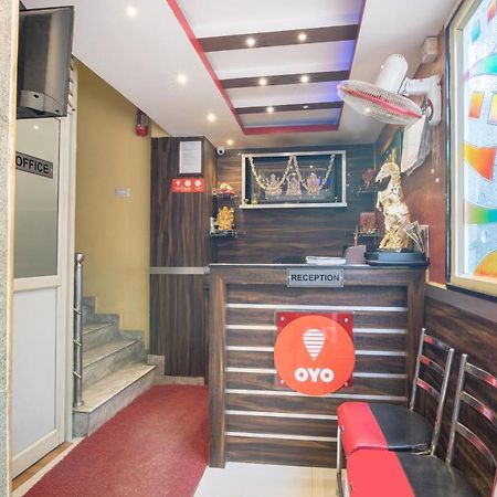 Oyo 13594 Mathrushree Residency Hotel Bangalore Exterior foto